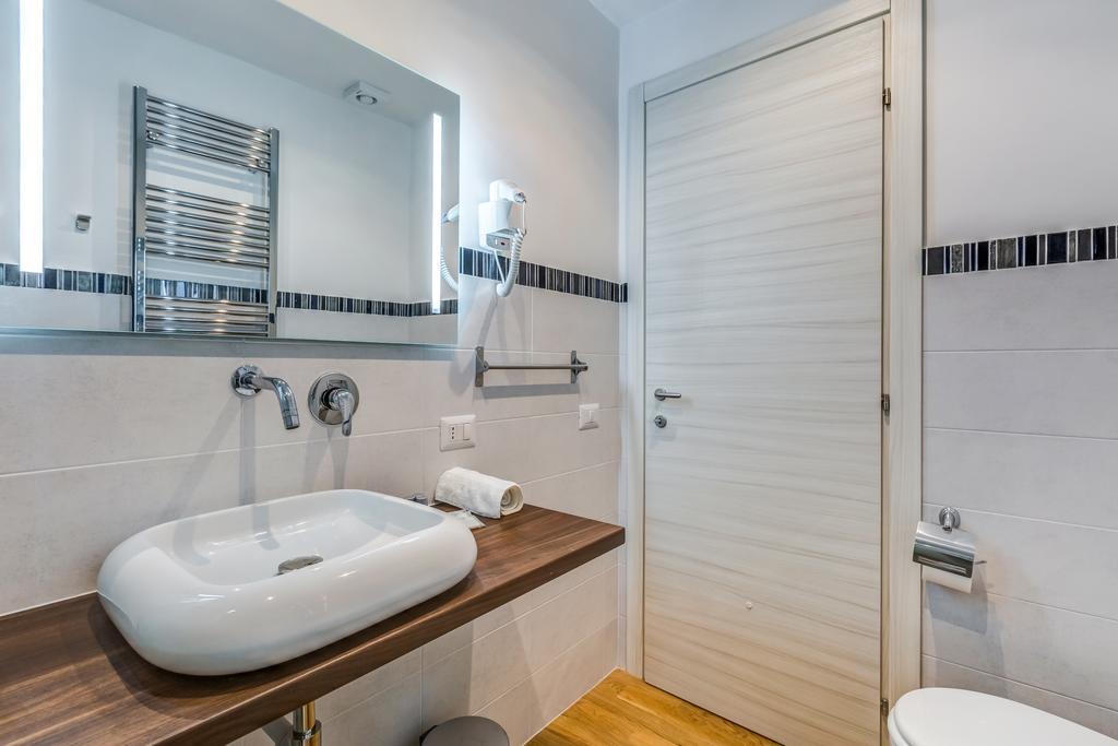 Prati Luxury Suites Рим Номер фото