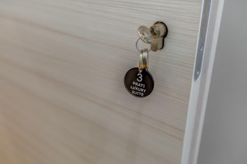 Prati Luxury Suites Рим Экстерьер фото