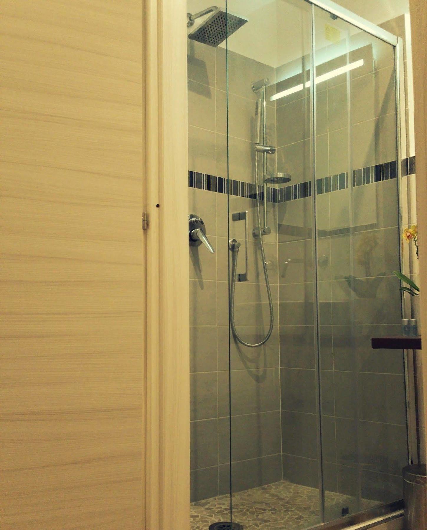 Prati Luxury Suites Рим Экстерьер фото