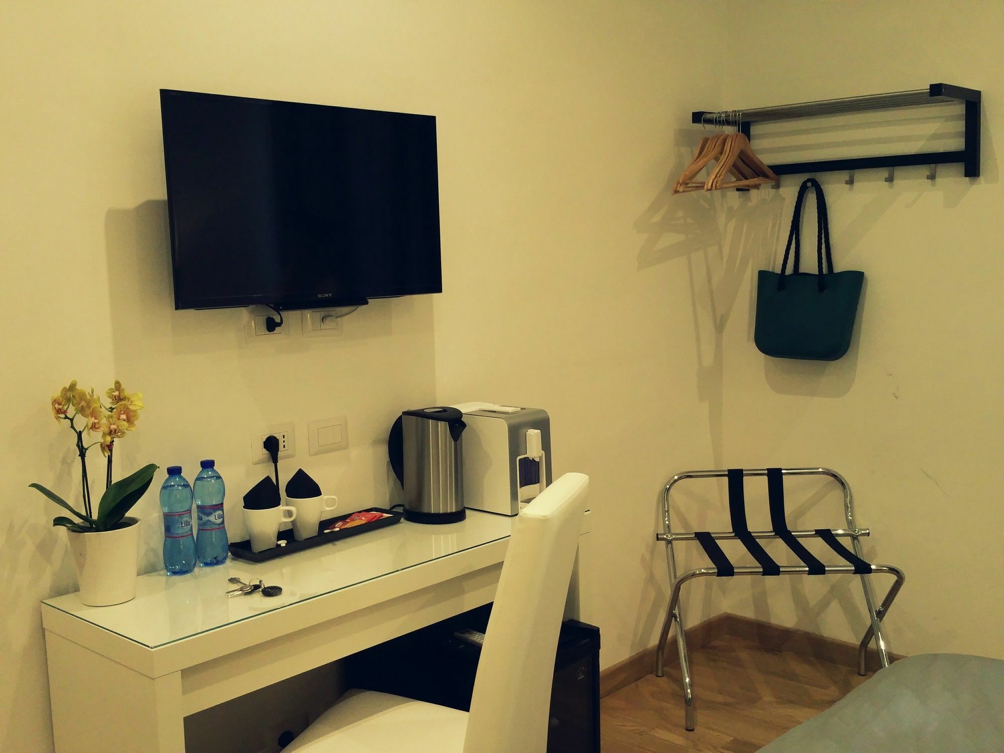 Prati Luxury Suites Рим Экстерьер фото